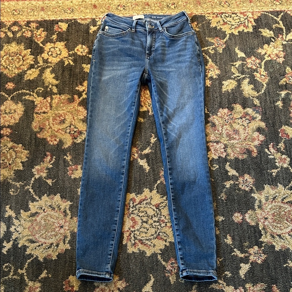 Pilcro Curvy Hi Rise Skinny Jeans NWOT